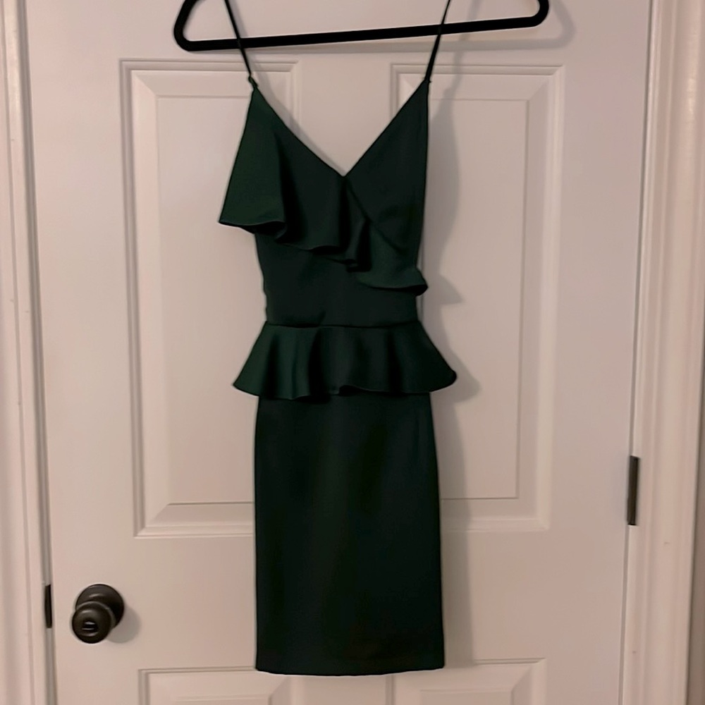 Junior’s size M green dress